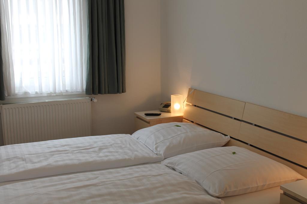 Hotel Weidenhof Dusseldorf Bilik gambar