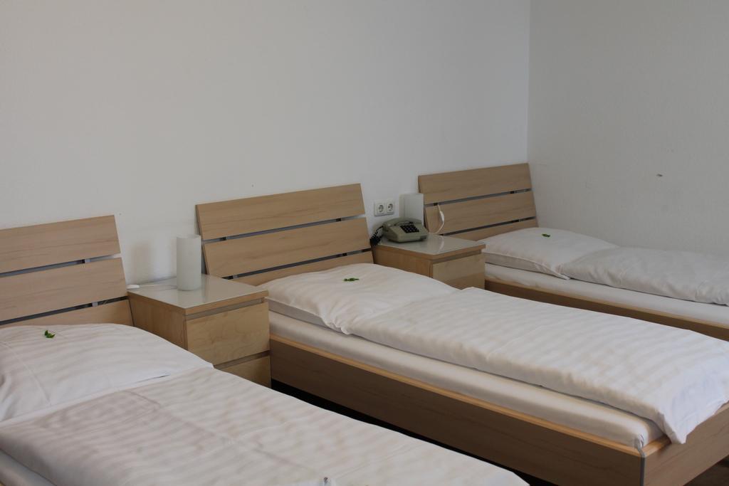 Hotel Weidenhof Dusseldorf Bilik gambar