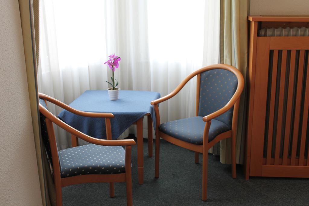 Hotel Weidenhof Dusseldorf Bilik gambar