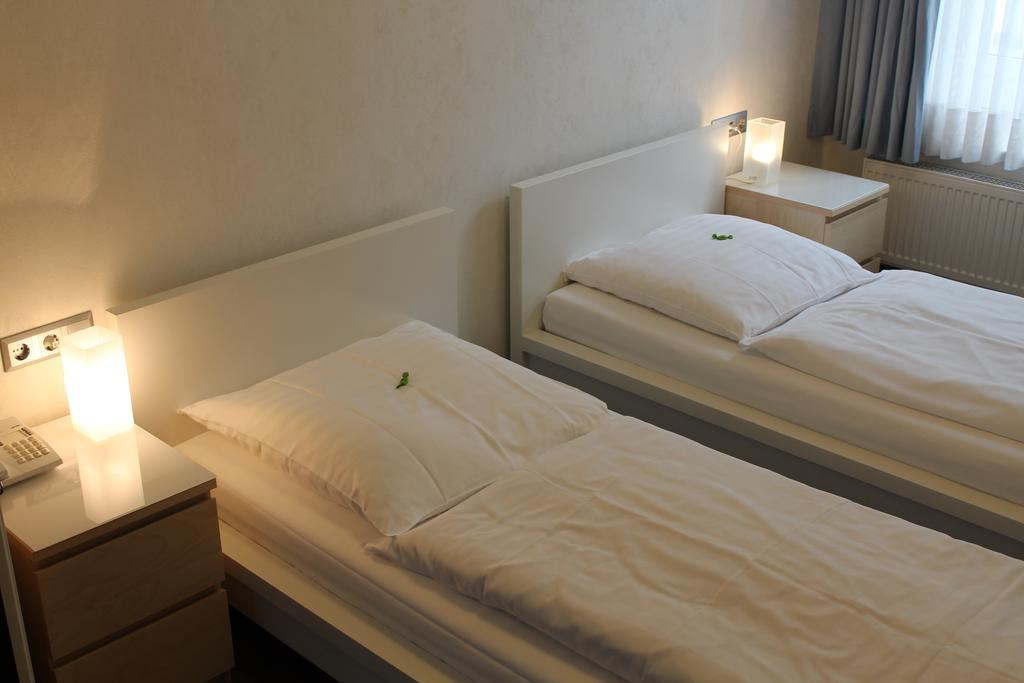 Hotel Weidenhof Dusseldorf Bilik gambar